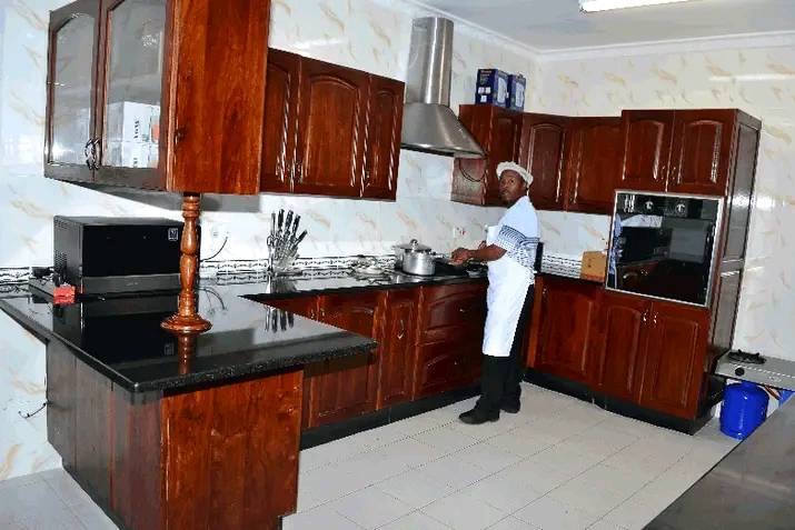 The Munda Hotel kitchen